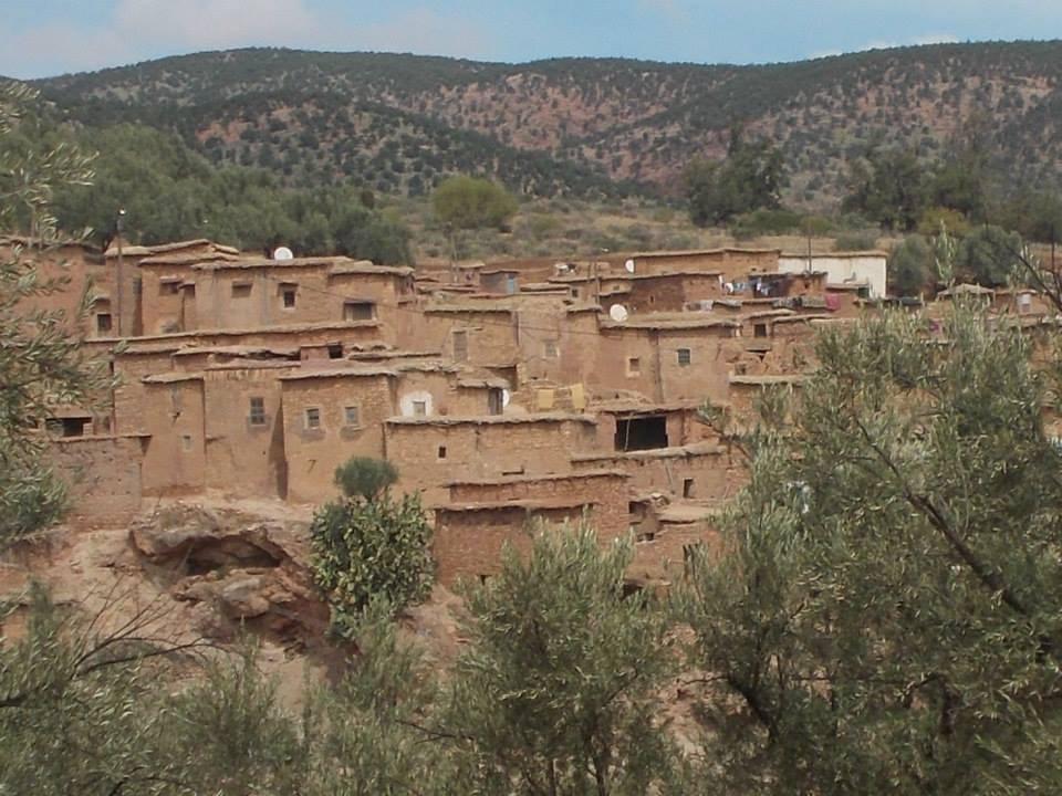 Готель Dar Ouzoud Vegan Екстер'єр фото